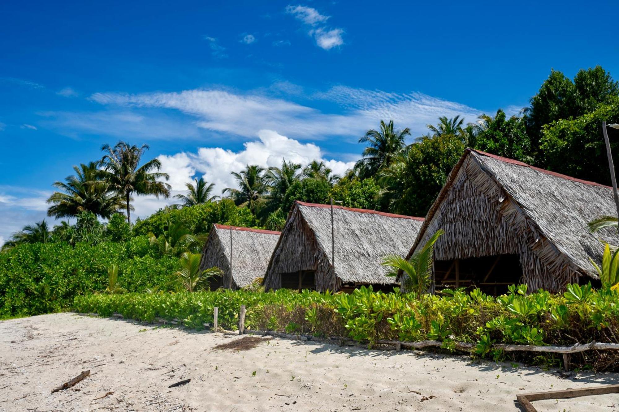 Ira Bungalows Pulau Banyak Alaban Eksteriør billede