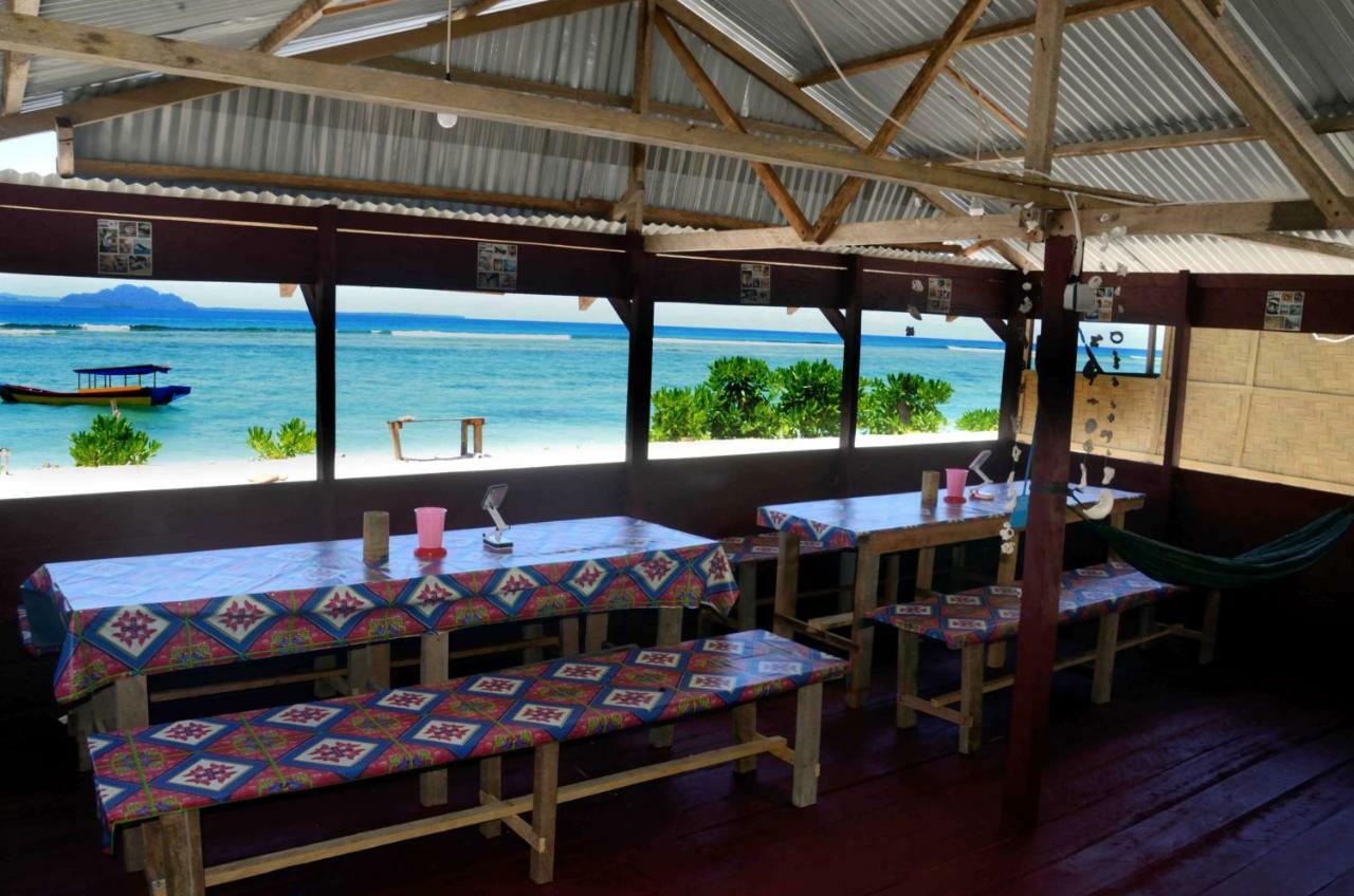 Ira Bungalows Pulau Banyak Alaban Eksteriør billede